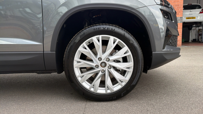 Skoda Karoq 1.5 TSI SE L Edition 5dr DSG Petrol Estate - Image 5